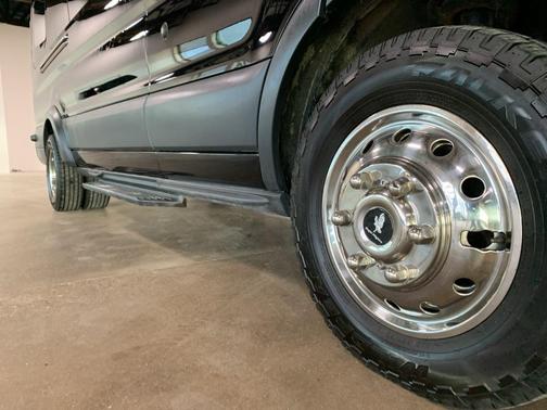 2016 Ford Transit-350 XL