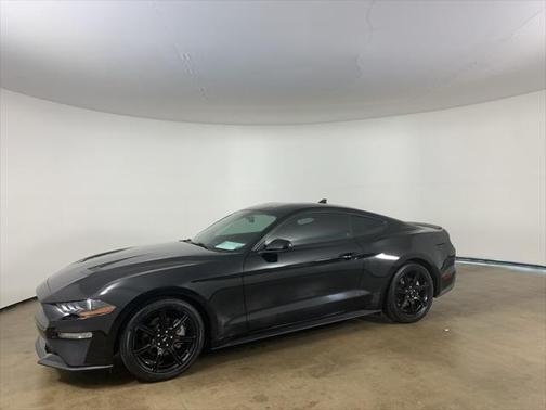 2020 Ford Mustang EcoBoost