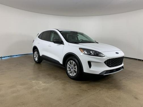 OXFORD WHITE 2022 Ford Escape SE