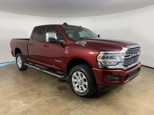2023 RAM 2500 Laramie Crew Cab 4x4 6'4' Box