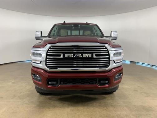 2023 RAM 2500 Laramie Crew Cab 4x4 6'4' Box