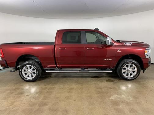 2023 RAM 2500 Laramie Crew Cab 4x4 6'4' Box