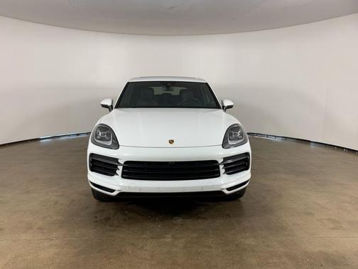 White 2022 Porsche Cayenne Cayenne