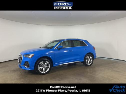 2020 Audi Q3 45 S line Prestige
