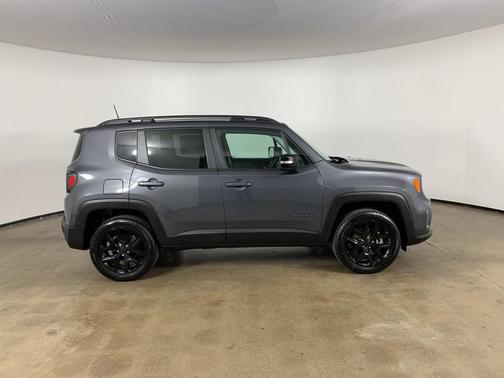 2023 Jeep Renegade Altitude