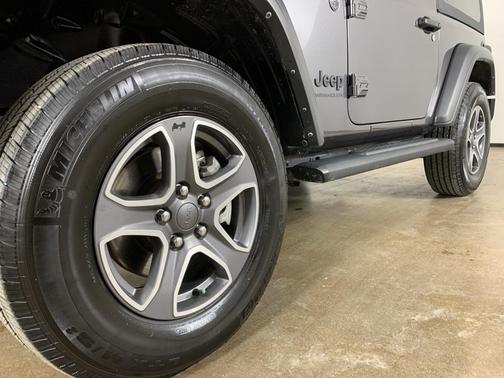 2022 Jeep Wrangler Sport S