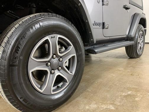 2022 Jeep Wrangler Sport S