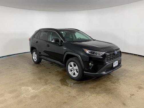 2020 Toyota RAV4 Hybrid XLE