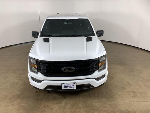 OXFORD WHITE 2023 Ford F-150 XLT