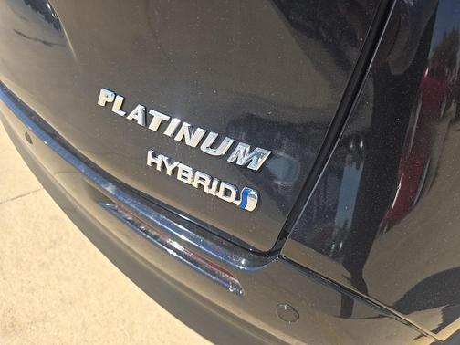 2021 Toyota Sienna Platinum 7 Passenger