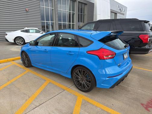 2017 Ford Focus RS Base