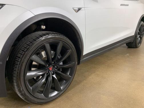 2018 Tesla Model X P100D