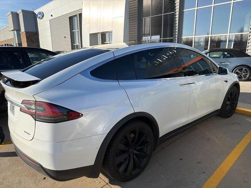 2018 Tesla Model X P100D