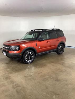 HOT PEPPER RED TC 2023 Ford Bronco Sport Outer Banks
