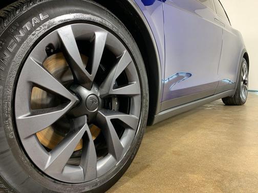 2024 Tesla Model X Long Range