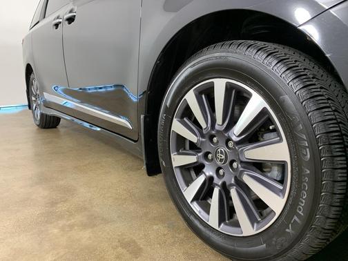 2020 Toyota Sienna Limited