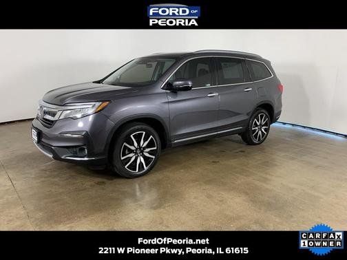 2022 Honda Pilot Touring 8-Passenger