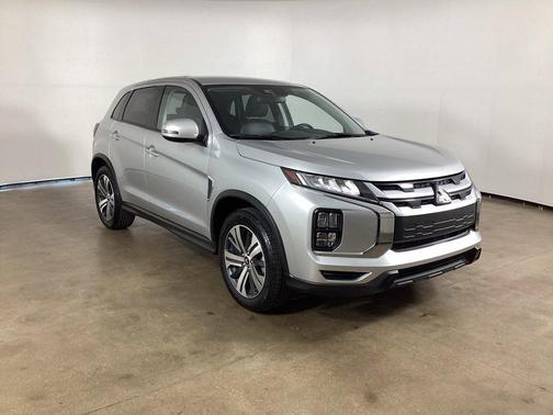 Alloy Silver Metallic 2024 Mitsubishi Outlander Sport 2.0 ES