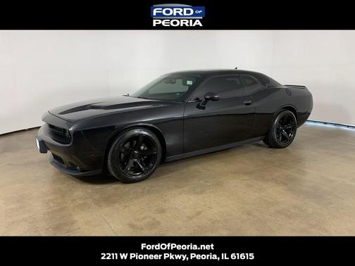 Phantom Black Tri-Coat Pearl 2015 Dodge Challenger R/T Plus