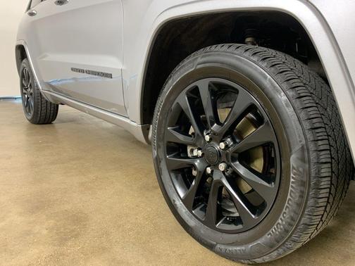 Billet Silver Metallic Clearcoat 2018 Jeep Grand Cherokee Altitude