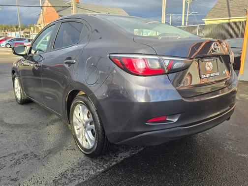 2016 Scion iA Base