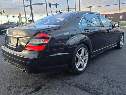 2009 Mercedes-Benz S-Class S 550