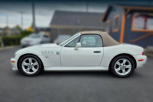 Alpine White 2000 BMW Z3 2.3 Roadster
