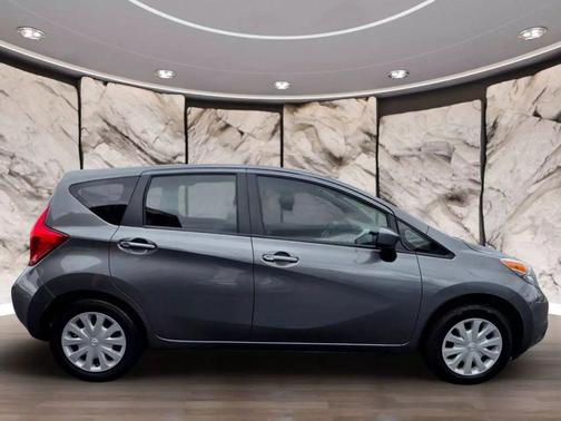 2016 Nissan Versa Note SR
