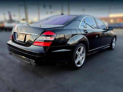 2009 Mercedes-Benz S-Class S 550