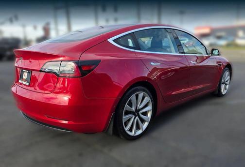 2018 Tesla Model 3 Long Range