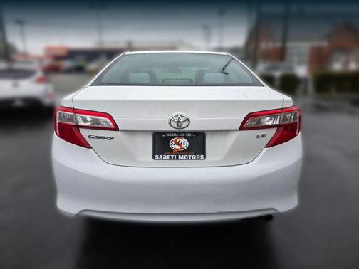 Super White 2012 Toyota Camry LE