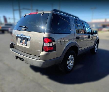 2006 Ford Explorer XLT