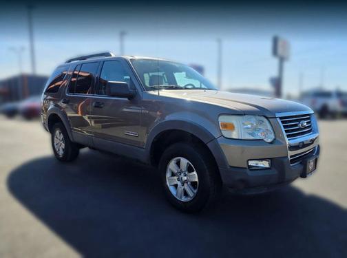 2006 Ford Explorer XLT