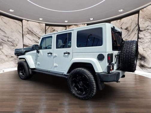 2011 Jeep Wrangler Unlimited Sahara