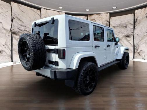 2011 Jeep Wrangler Unlimited Sahara