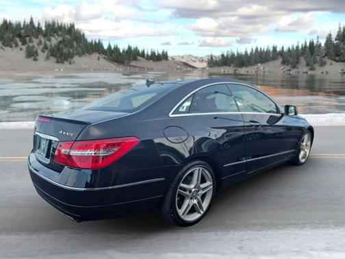 2013 Mercedes-Benz E-Class 4MATIC