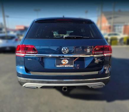 2018 Volkswagen Atlas 3.6L SEL Premium
