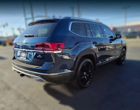 2018 Volkswagen Atlas 3.6L SEL Premium