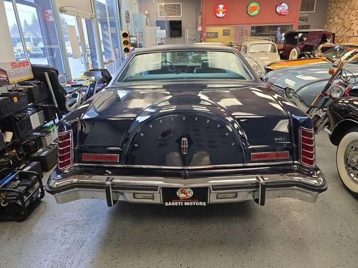 1979 Lincoln Mark V Base
