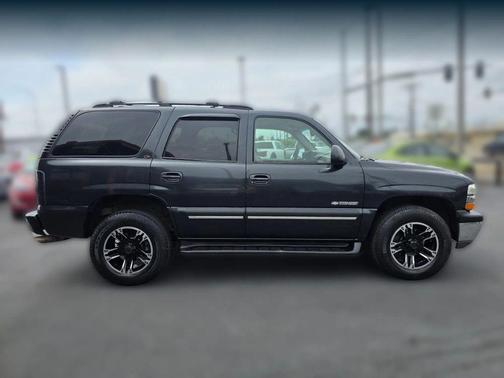 Black 2003 Chevrolet Tahoe LT