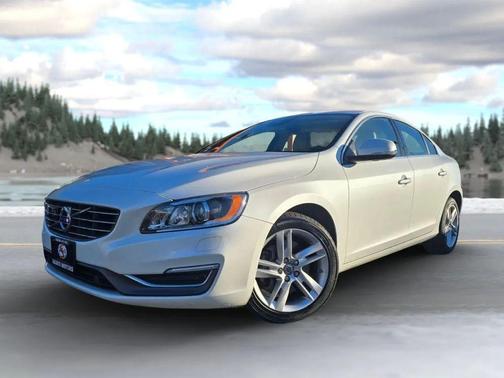 2015 Volvo S60 T5 Platinum