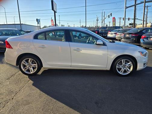 2015 Volvo S60 T5 Platinum