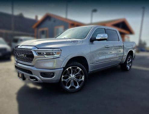 Billet Silver Metallic Clearcoat 2019 RAM 1500 Limited