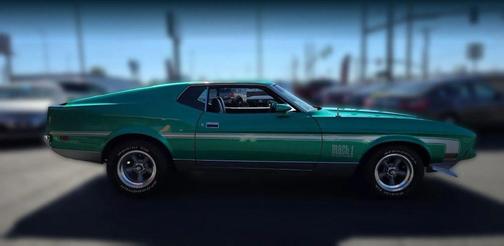 Green 1971 Ford Mustang Base