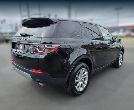 Black 2018 Land Rover Discovery Sport HSE