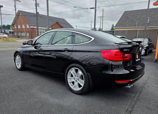 Black 2016 BMW 328 Gran Turismo xDrive