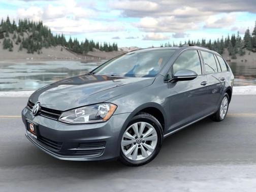 2017 Volkswagen Golf SportWagen TSI S