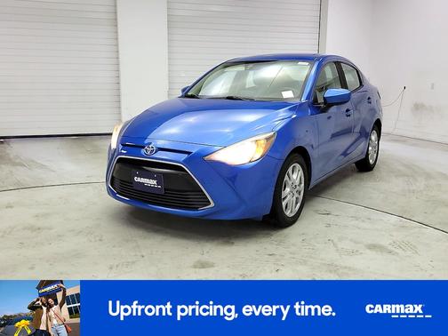Blue 2018 Toyota Yaris iA