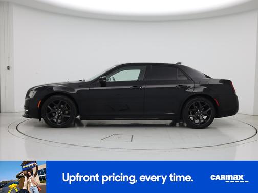 Black 2022 Chrysler 300 Touring L