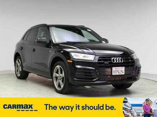 2020 Audi Q5 Titanium Premium Plus